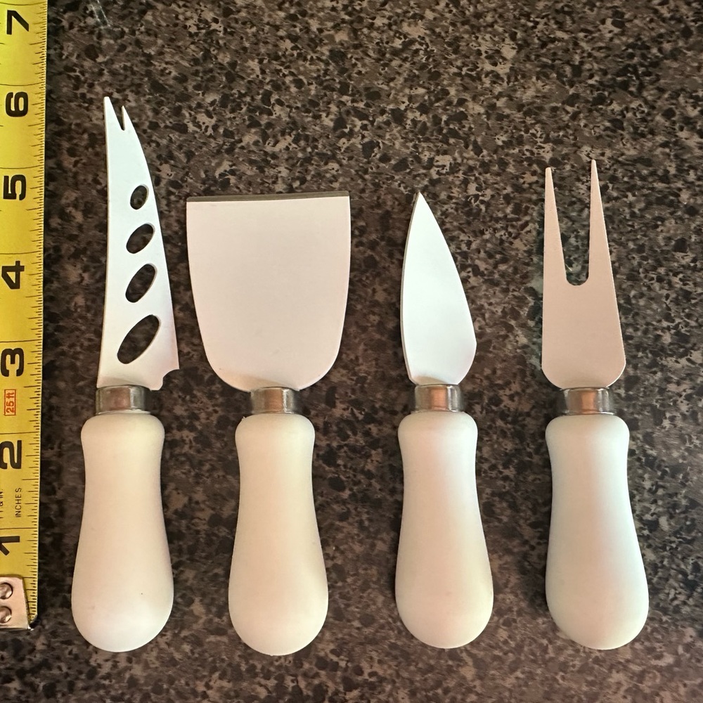 Mini Charcuterie Cheese Knifes Set of 4 BRAND NEW